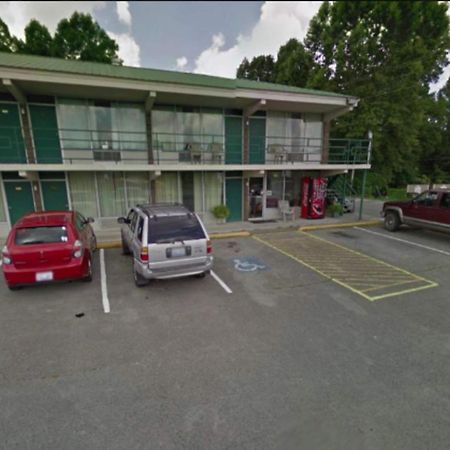 Oyo Hotel Whitely City Hwy 27 Ky Whitley City Екстер'єр фото