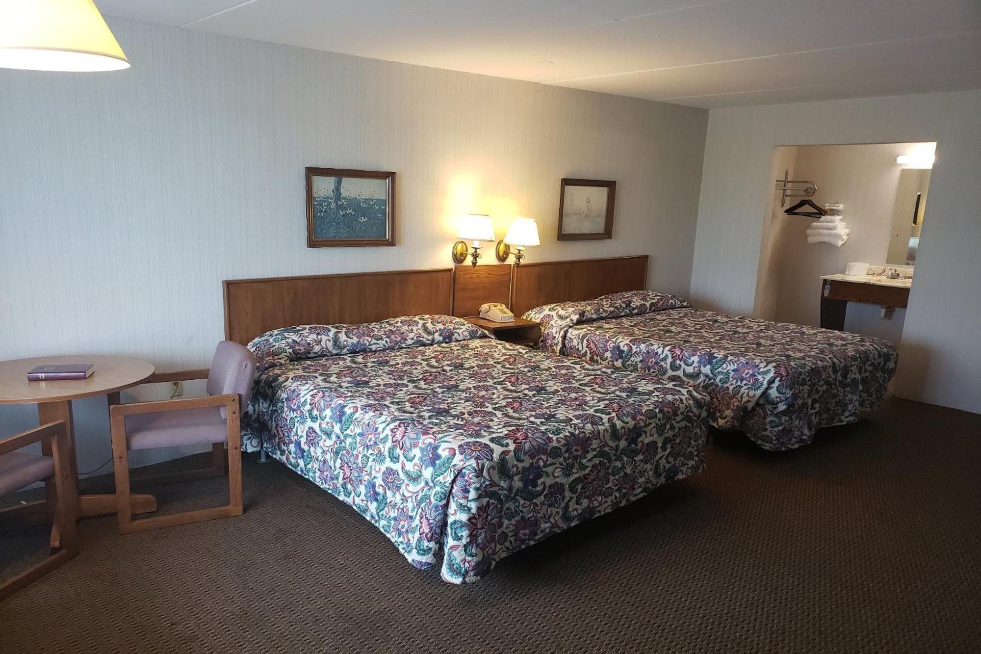 Oyo Hotel Whitely City Hwy 27 Ky Whitley City Екстер'єр фото